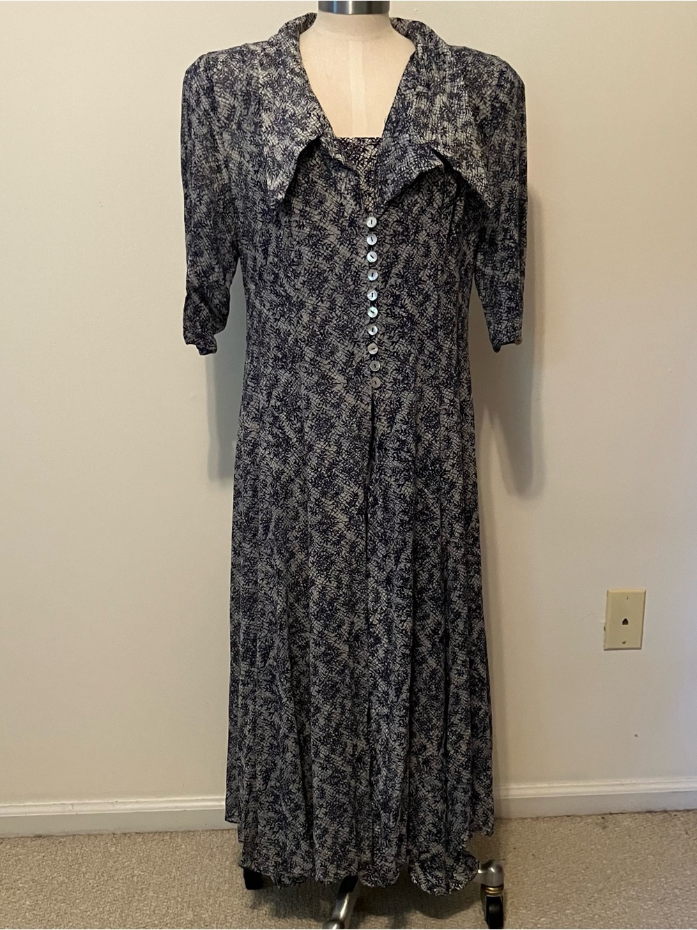VTG Women’s Silk Slip Dress Blue Branch Sheer Button Duster Sz. 12 Cottagecore